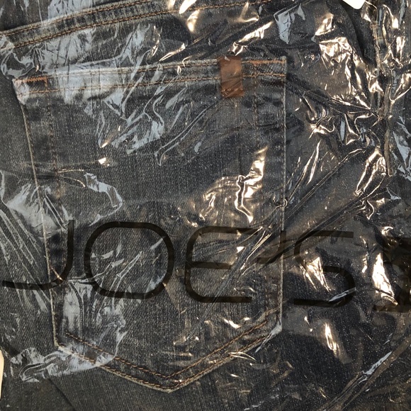 Brand new joe’s 👖 - Picture 3 of 4